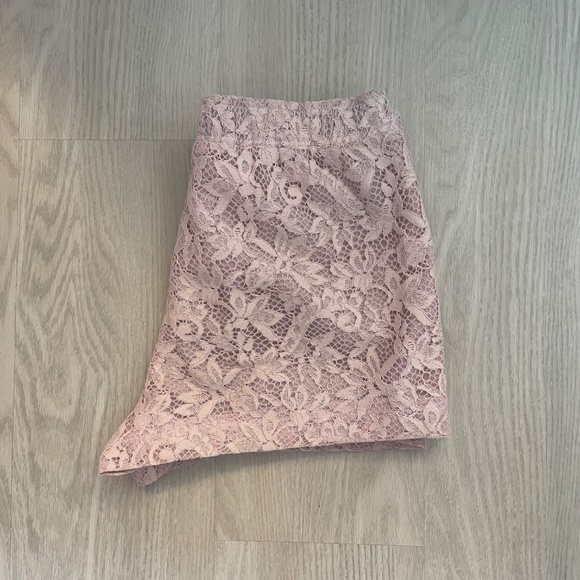 BCBGMaxazria - Picture 2 of 4